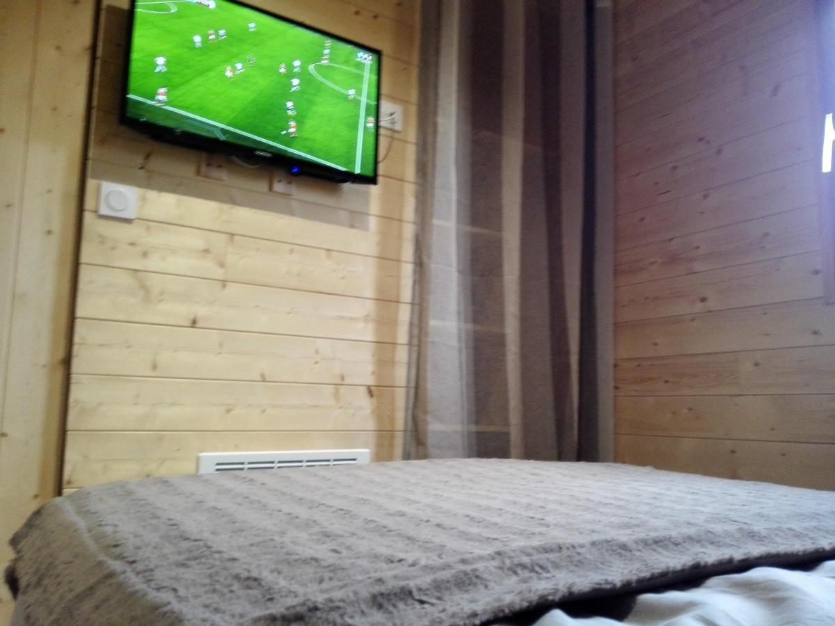 Le Chalet Douillet Saint-Genies Bagian luar foto