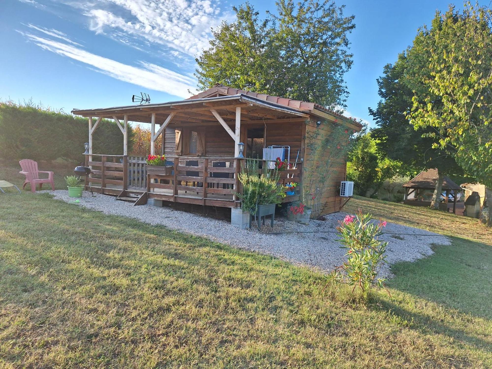 Le Chalet Douillet Saint-Genies Bagian luar foto